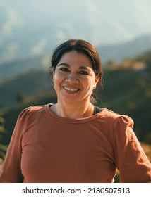 <em>Laura G.</em>
